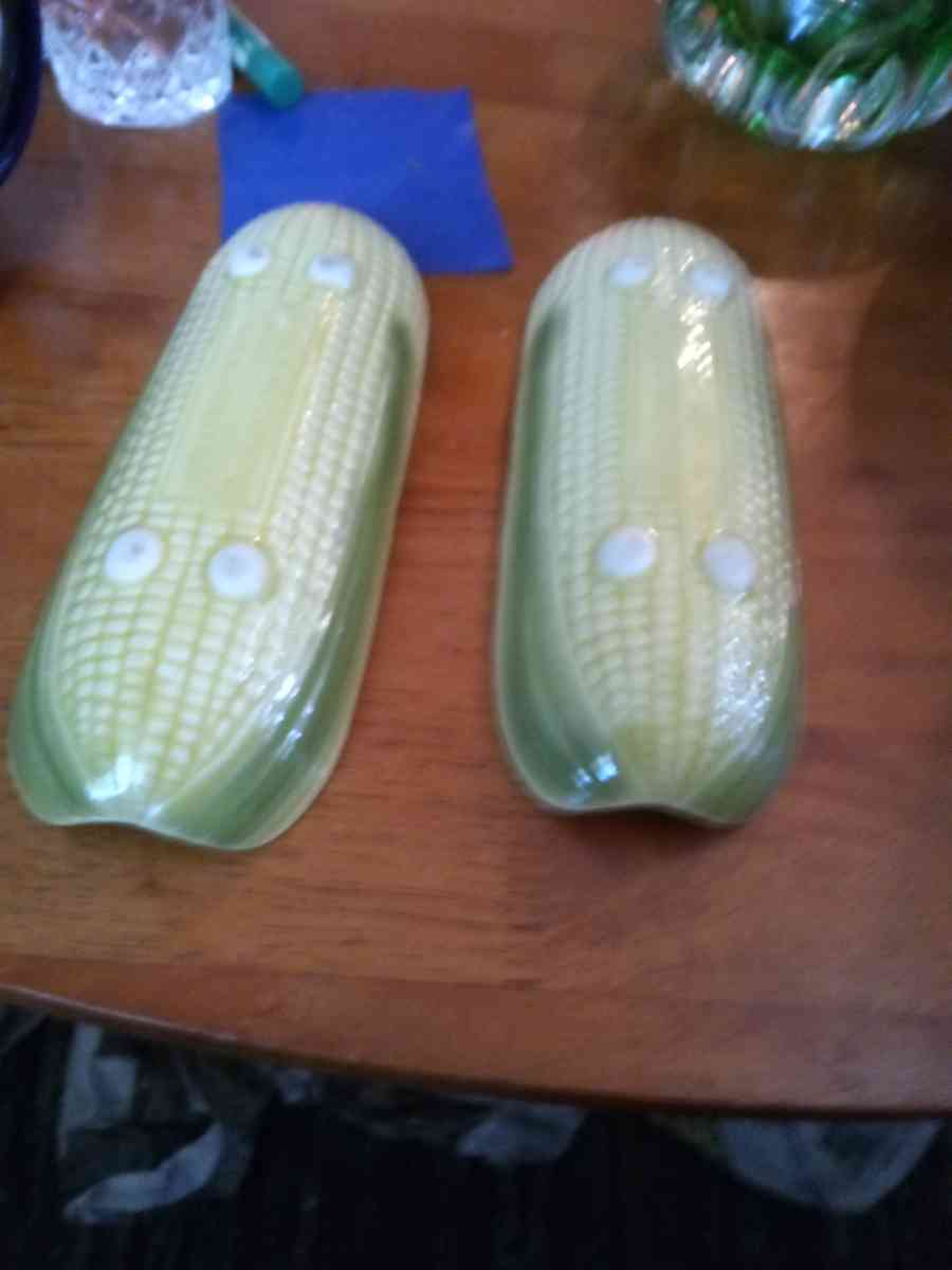 2 Shawnee Corn King corn rollers - Pawtucket, Rhode Island - FleaMarketBay