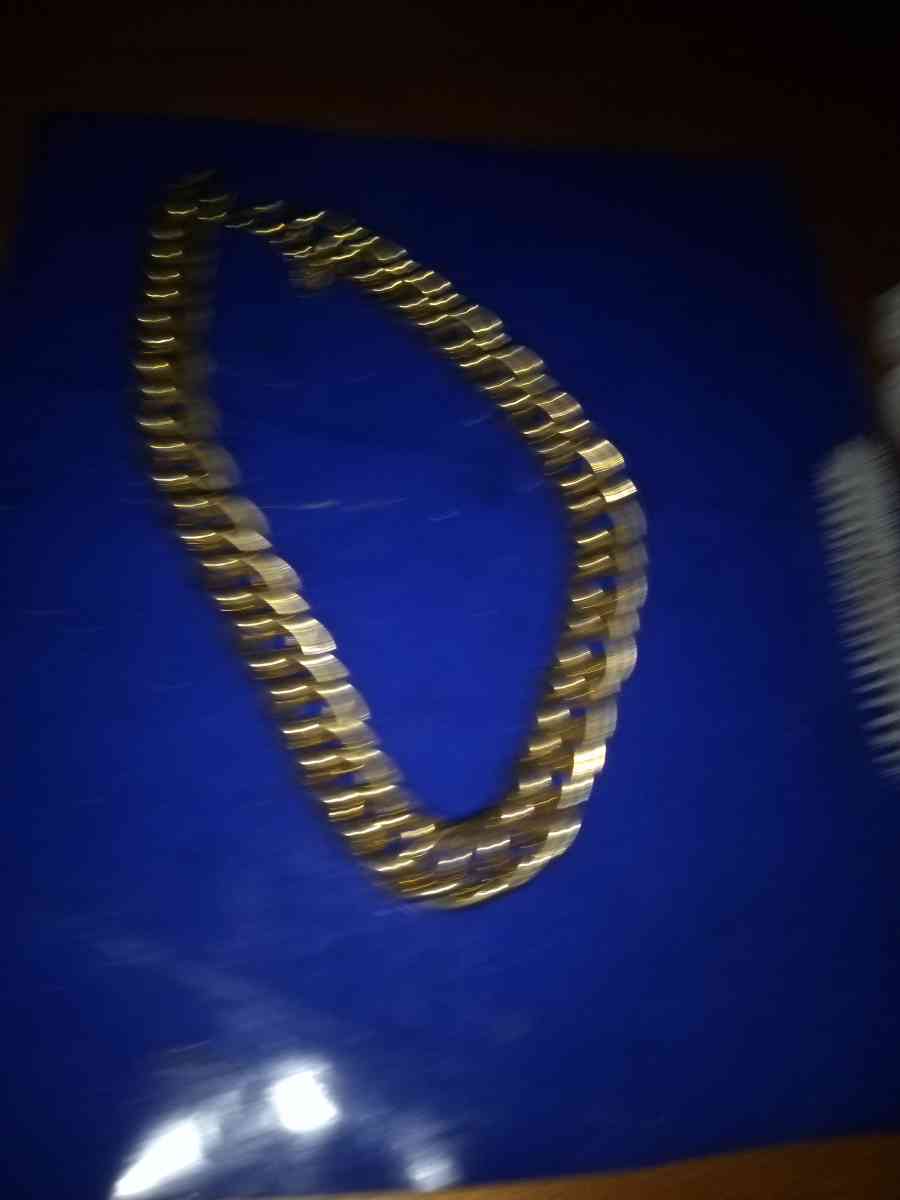 Erwin Pearl Gold toned chain Linc necklace - Pawtucket, Rhode Island - FleaMarketBay