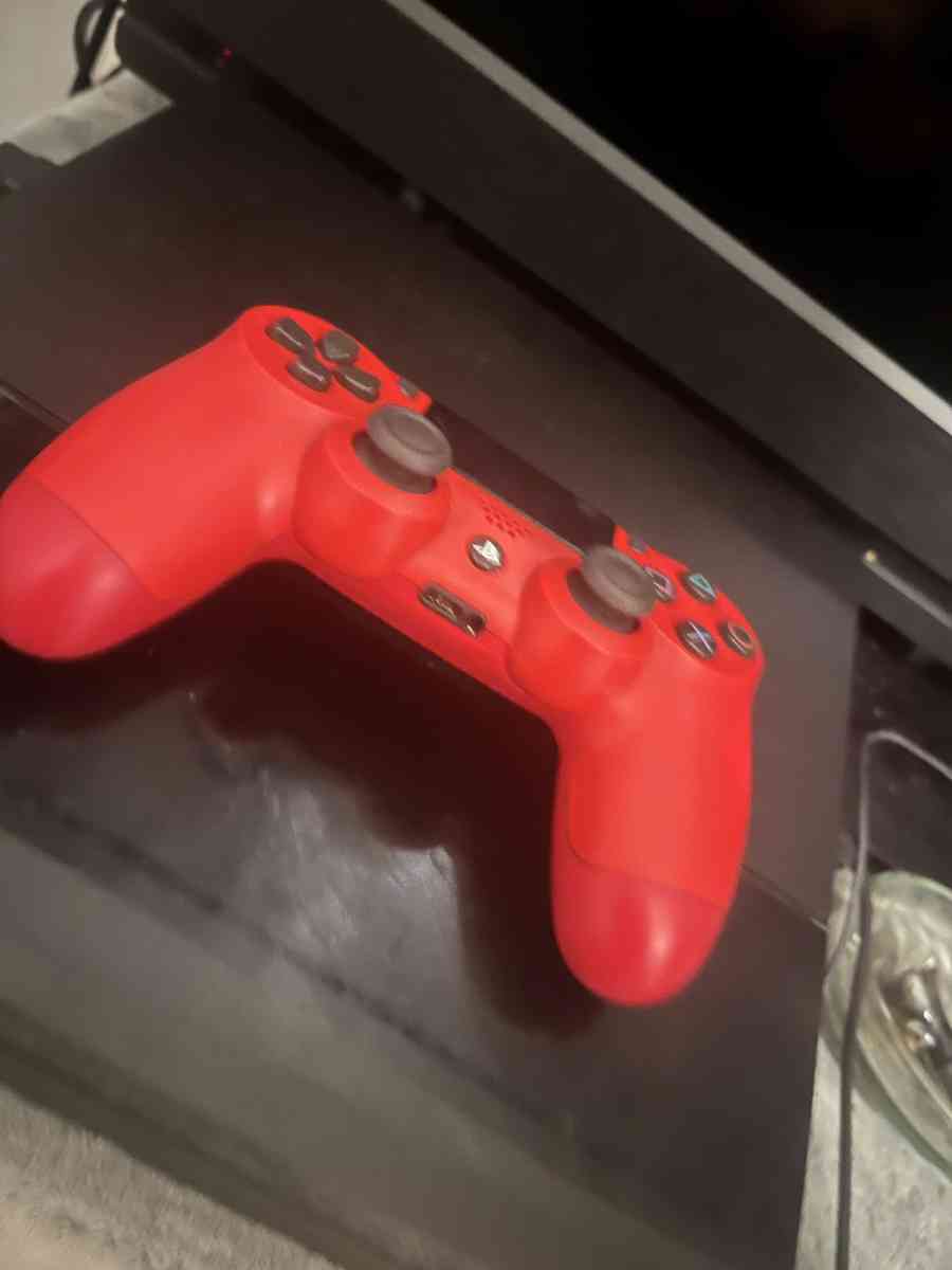 PS4 pro - Methuen, Massachusetts