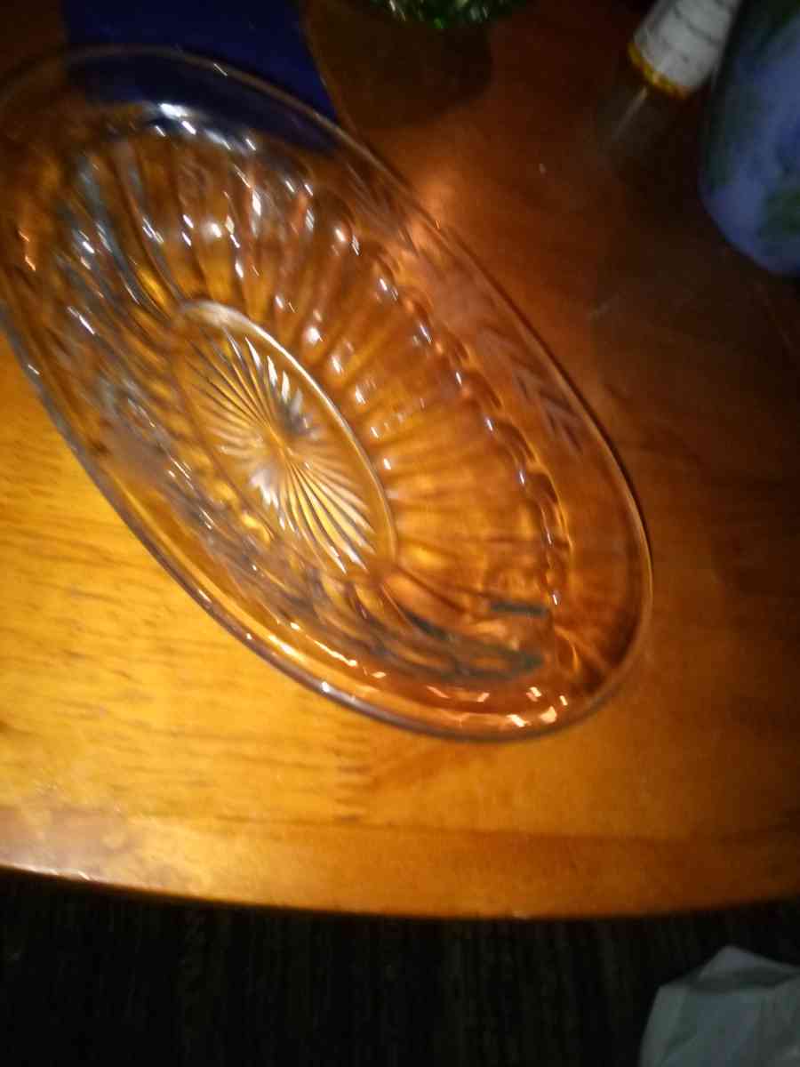 Pressed and copper wheel cut design oval bowl - Pawtucket, Rhode Island - FleaMarketBay