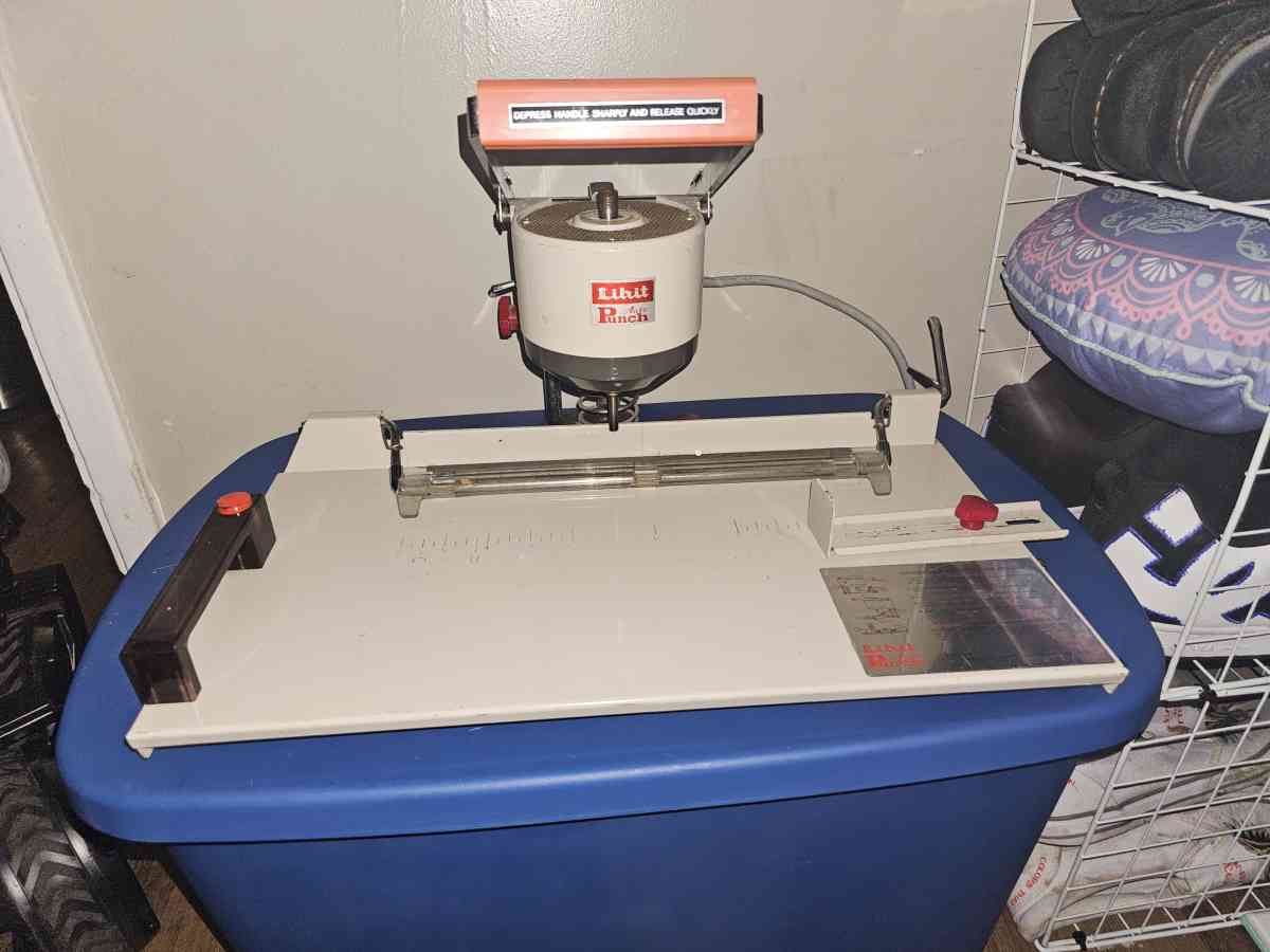 A Lihit Electrical paper Hole Puncher Model 2001AA - Ventura, California - FleaMarketBay