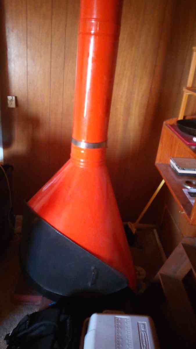 Vintage wood fireplace - Tucson, Arizona