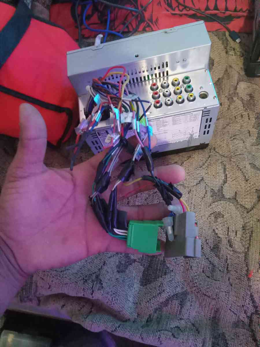 Im selling this exquisite car stereos like new one owner ste - Fort Worth, Texas - FleaMarketBay