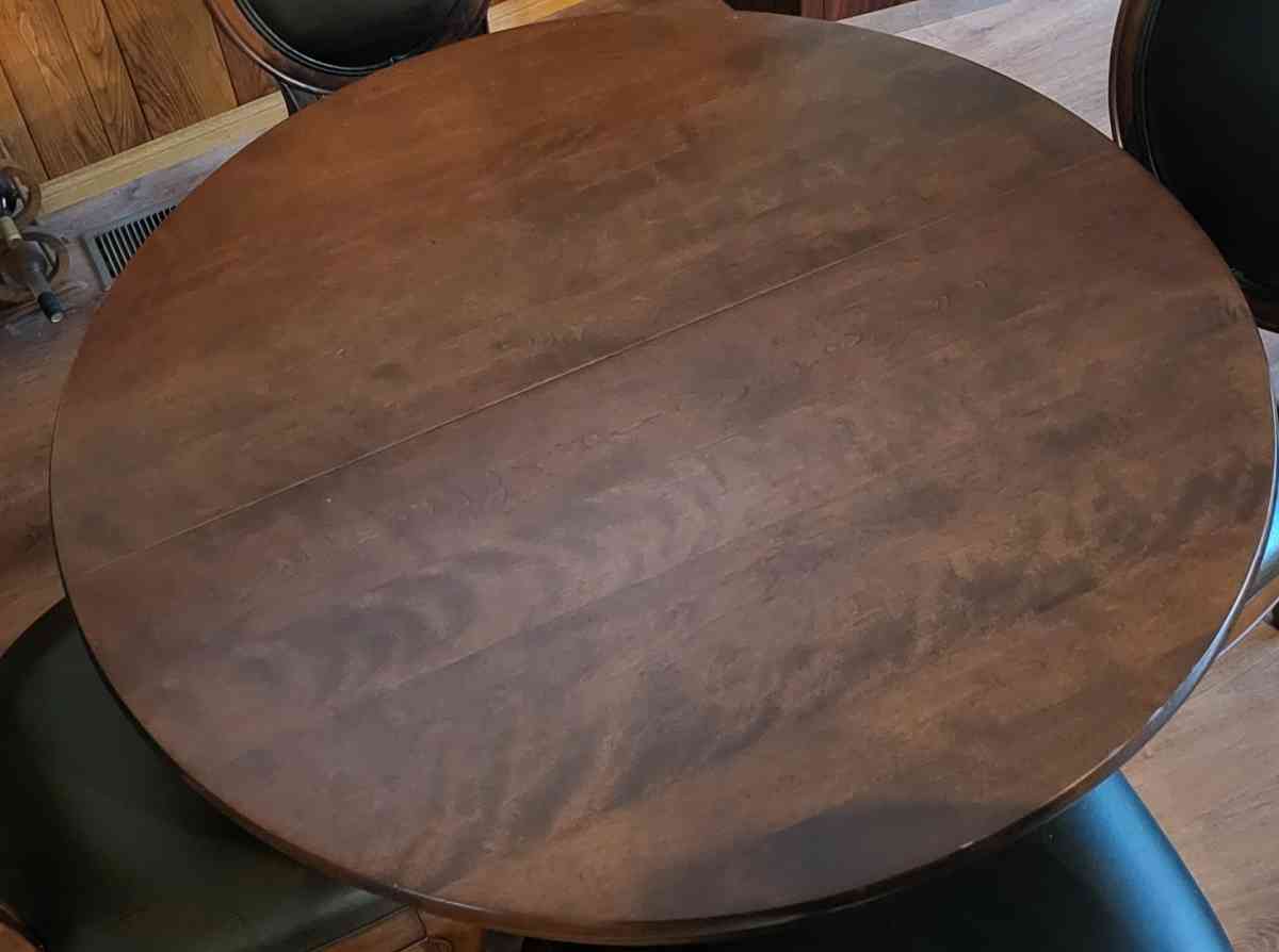 Temple Stuart Dining Room Table - San Diego, California - FleaMarketBay