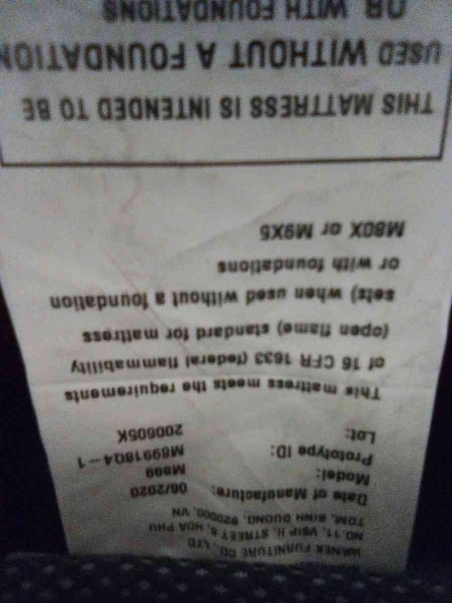 Beautiful Sleigh Bed Hdbrd Side Rails Ftbrd no matres - Paterson, New Jersey - FleaMarketBay