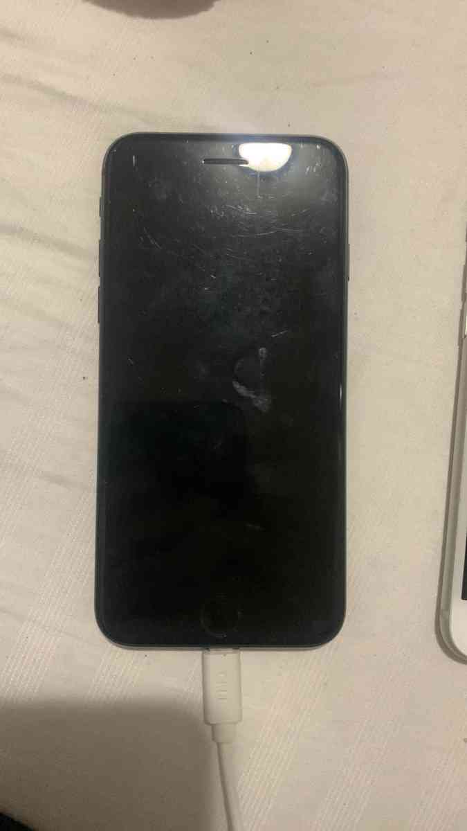 iphone lot - Medford, Oregon - FleaMarketBay