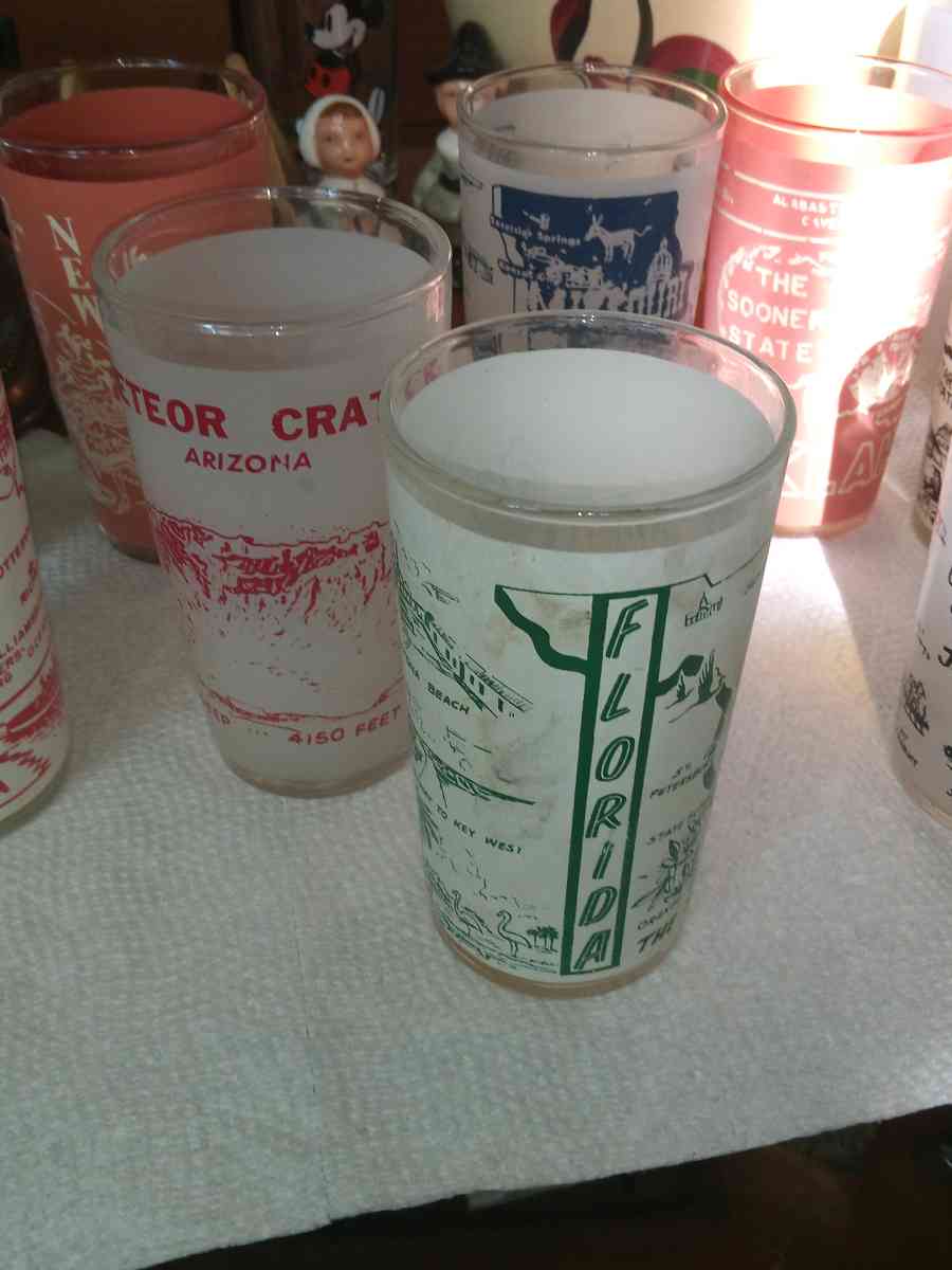 10 States Souvenir Glasses - Pawtucket, Rhode Island - FleaMarketBay