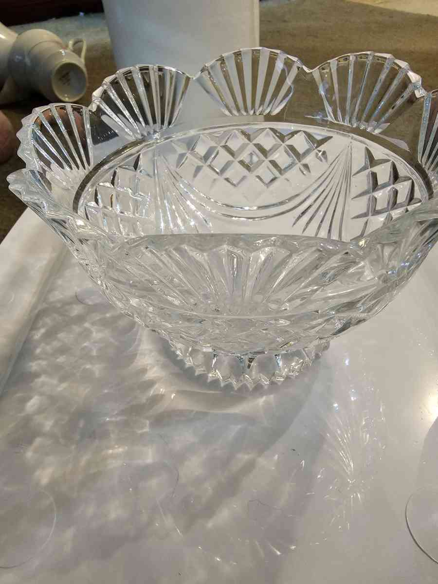 antique crystal bowl - Charleston, Arkansas - FleaMarketBay