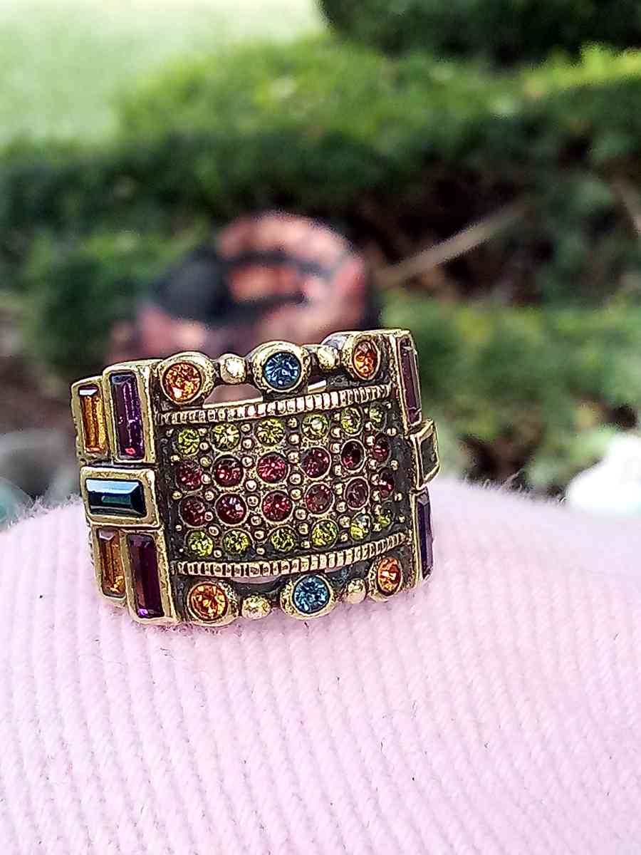 Heidi Daus vintage ring - Columbus, Ohio - FleaMarketBay