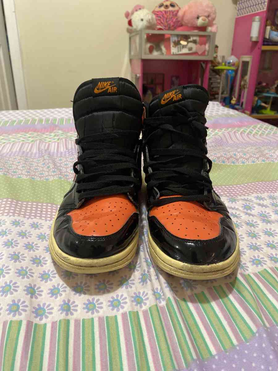 Jordan 1 high OG blackboard 3 0 - Jersey City, New Jersey