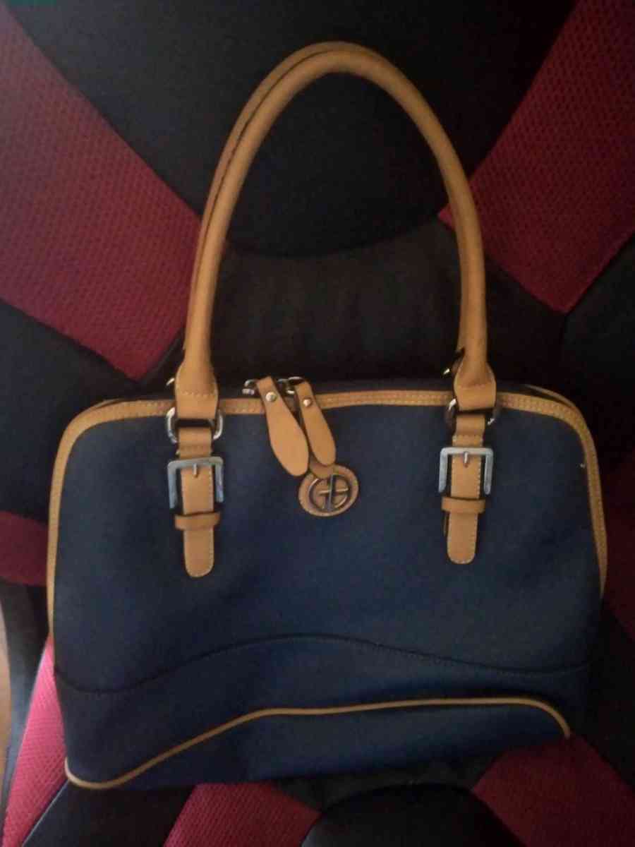 Name Brand Purses - Imperial Beach, California