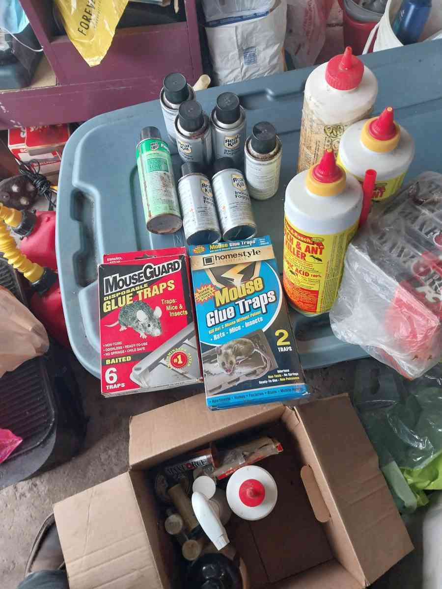 bug and mice extermination supplies - Chicago, Illinois - FleaMarketBay