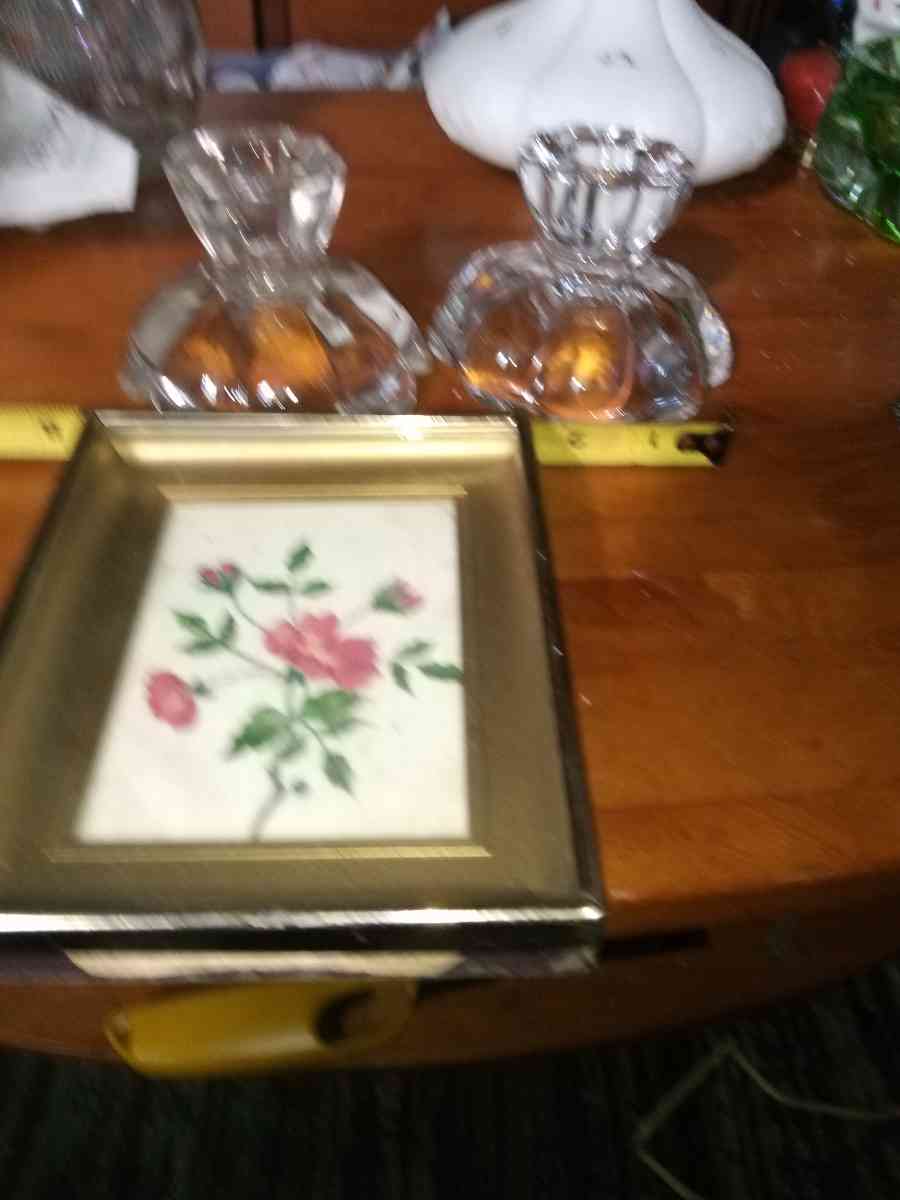 vintage hand painted Floral - Pawtucket, Rhode Island - FleaMarketBay