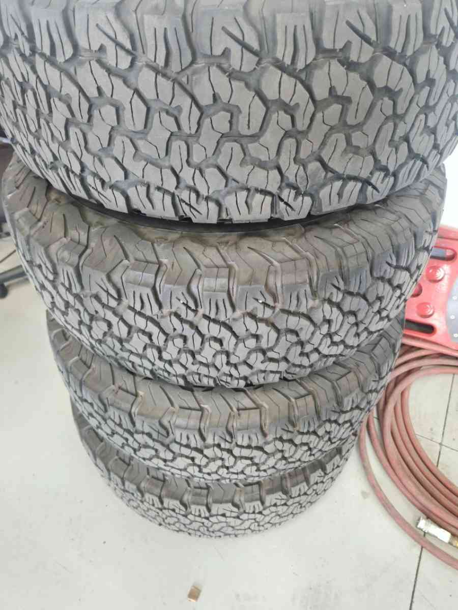 Chevy 1500 Wheels and tires BFGoodrich - Modesto, California - FleaMarketBay