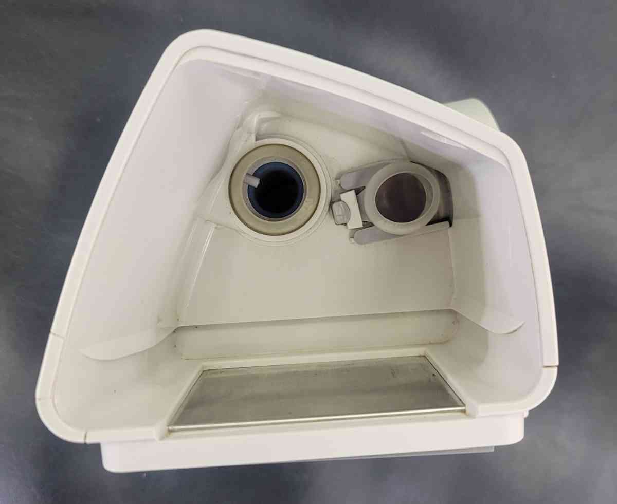 Resmed Airsense 10 machine AirCurve 10 S W Set - Bronx, New York - FleaMarketBay