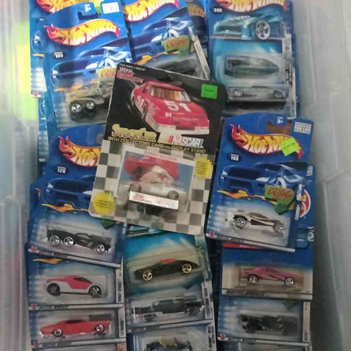 toy car for collection - Columbus, Ohio - FleaMarketBay