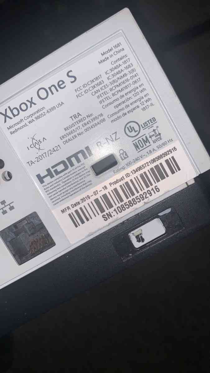 XBOX 360 One - Manchester, Tennessee - FleaMarketBay