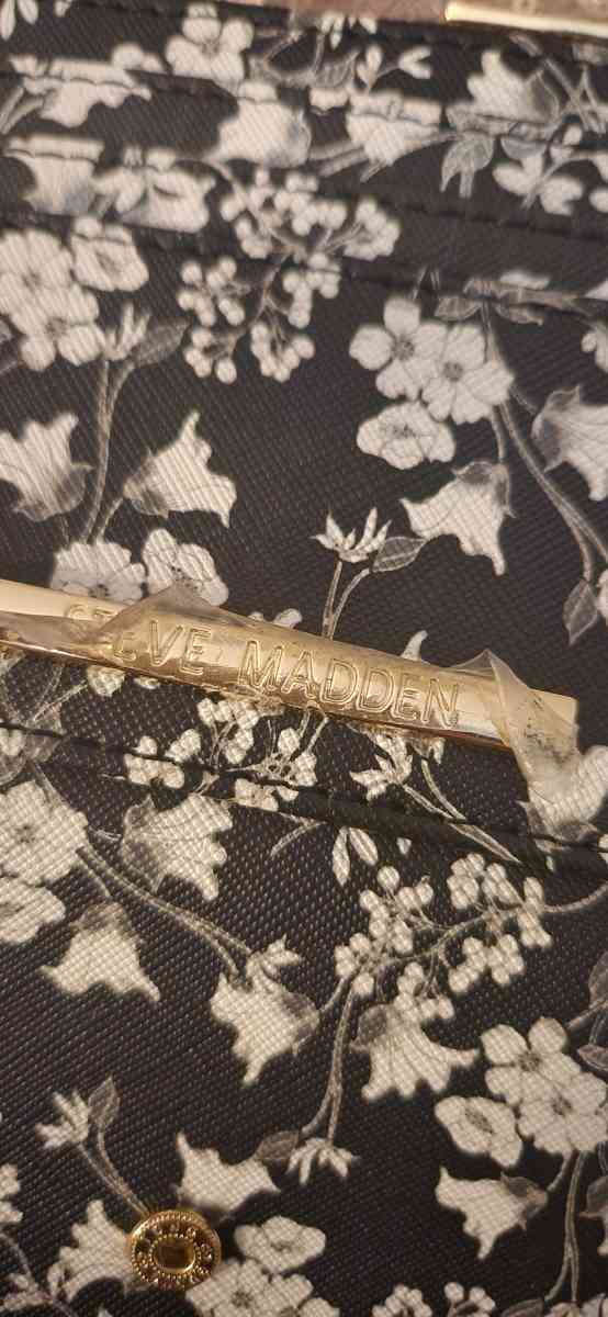 Steve madden wallet - Westminster, California