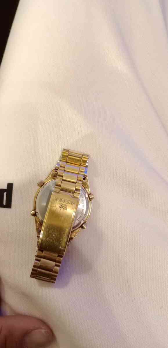 Seiko quartz chronograph watch - Flint, Michigan - FleaMarketBay