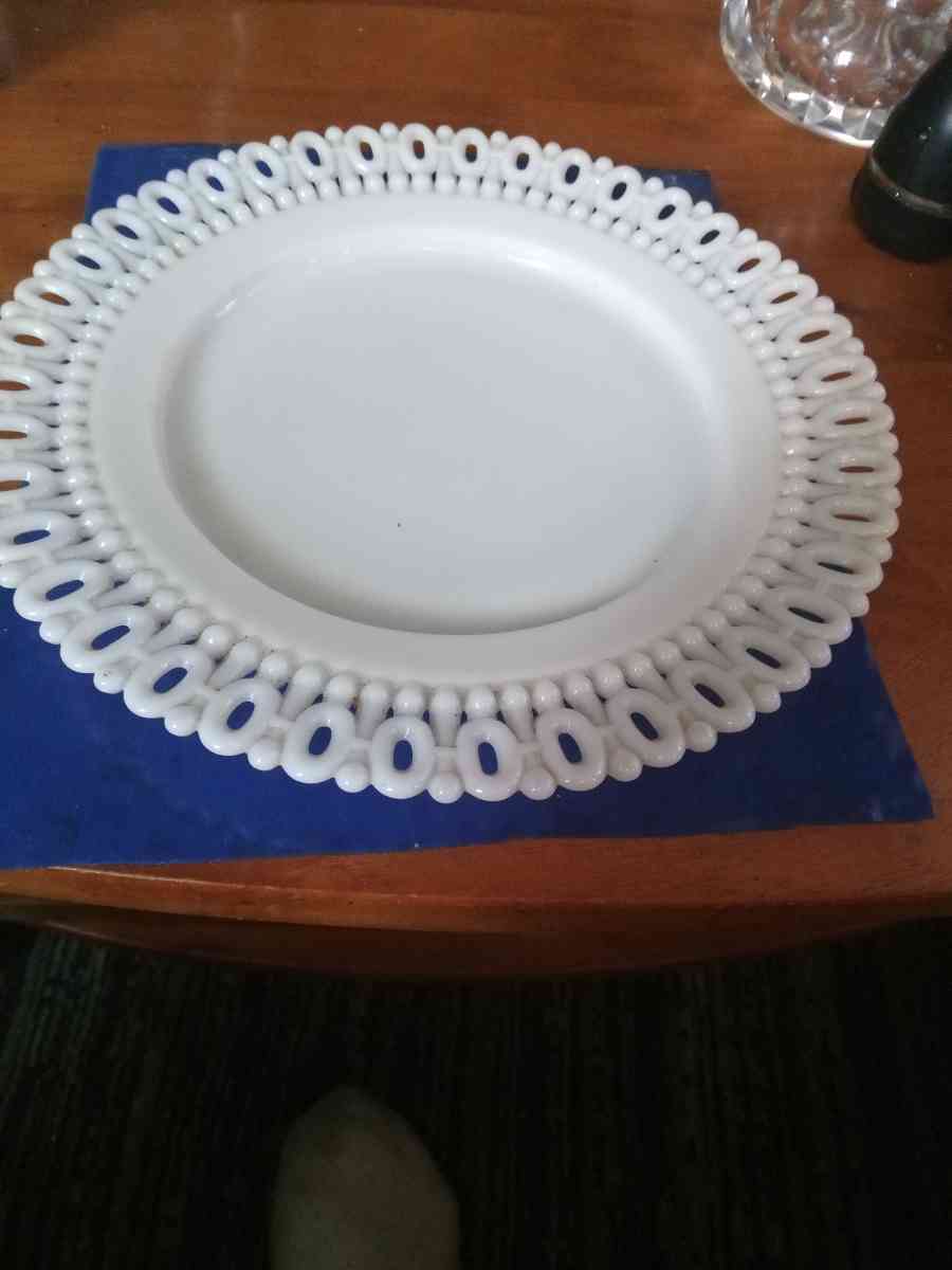 EAPG 8 inch 101 Border Milk glass plate - Pawtucket, Rhode Island