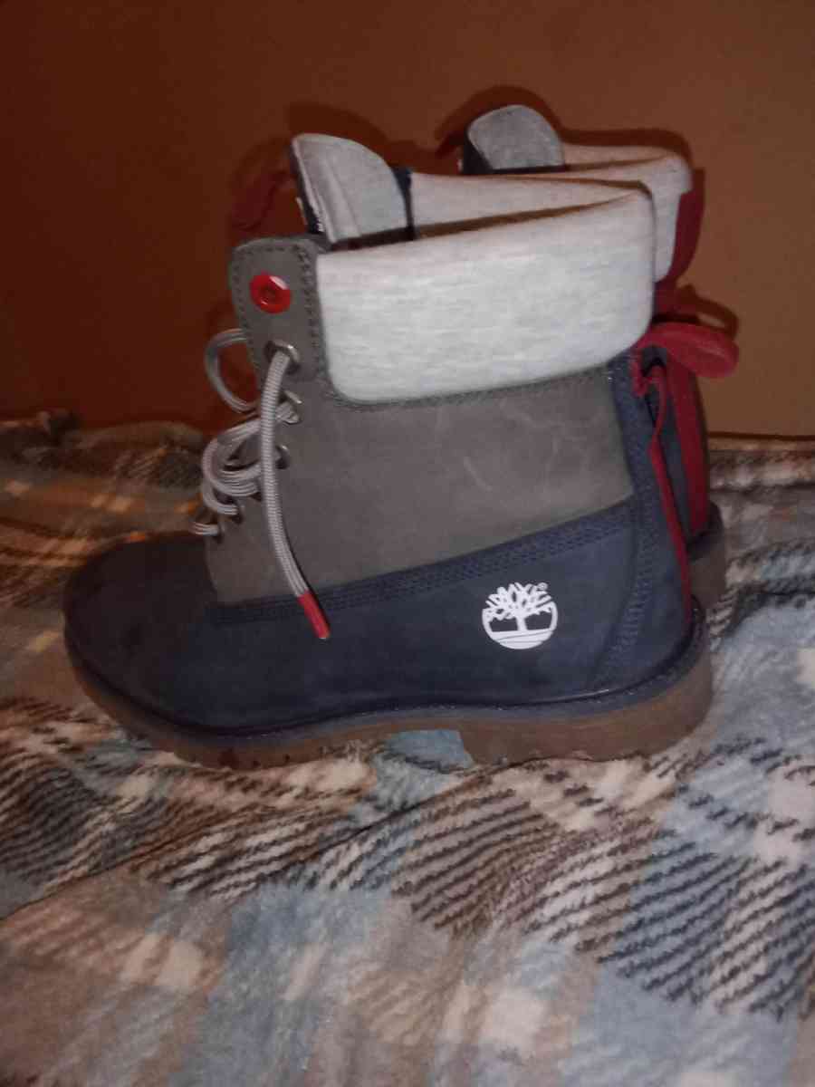 Timberland boots limited edition size 9 - Detroit, Michigan - FleaMarketBay