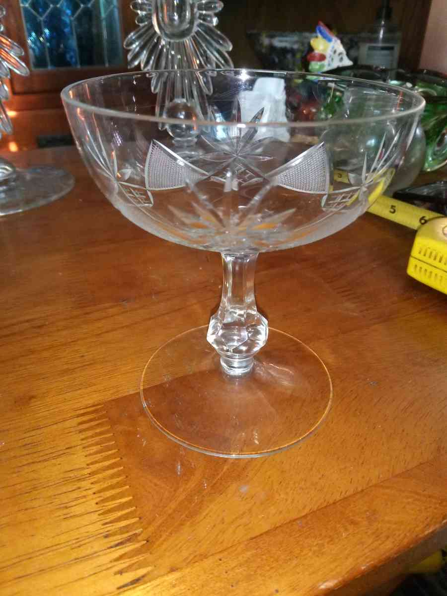 2 Copper wheel cut Champagne Glasses - Pawtucket, Rhode Island - FleaMarketBay