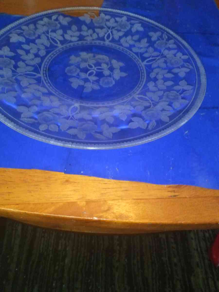 Victorian Flint glass Etched dinnerplate - Pawtucket, Rhode Island - FleaMarketBay