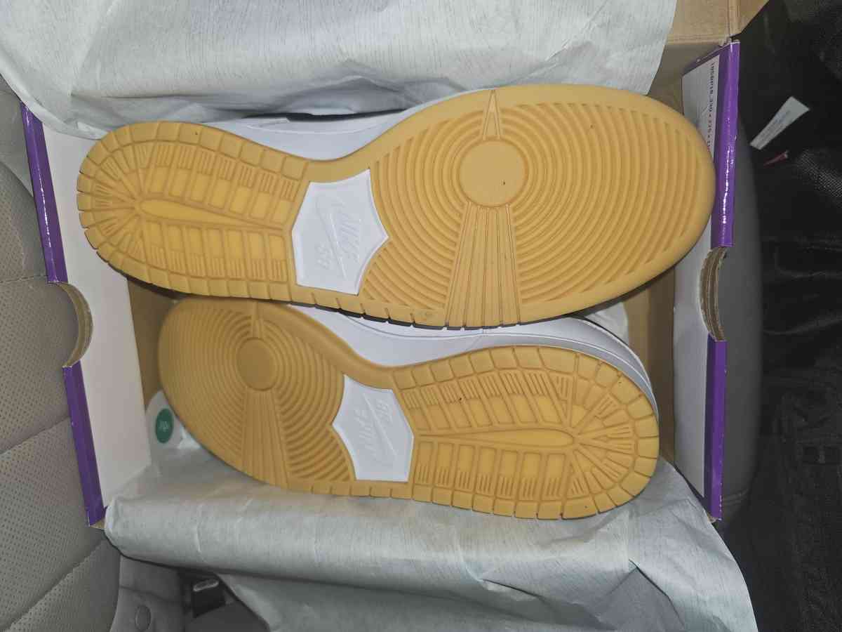 Nike SB Dunk Low Pro size 12 - Ventura, California