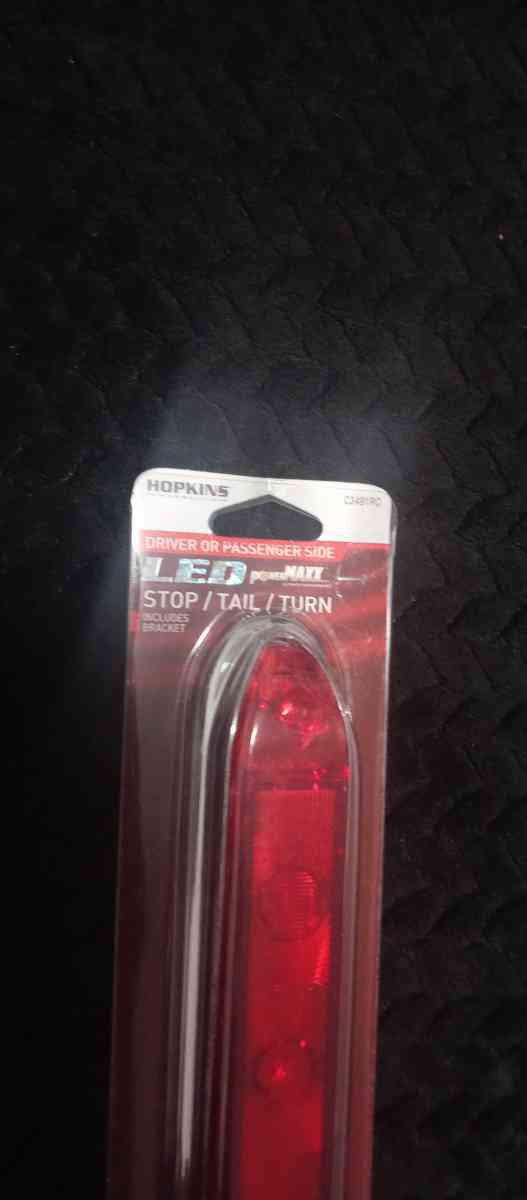 luz de frenos trasera o de giro - Miami, Florida - FleaMarketBay