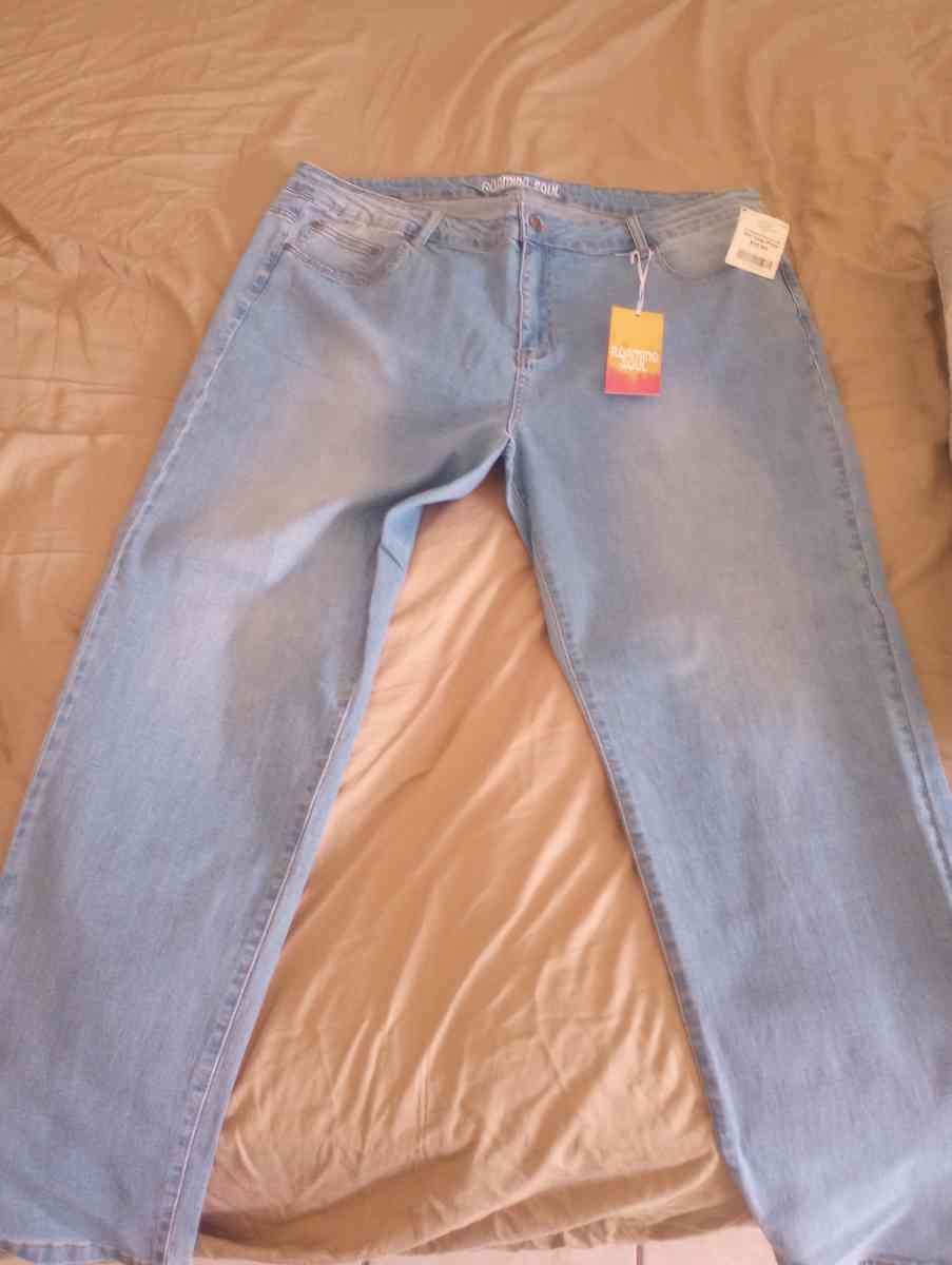 womens clothing - Phoenix, Arizona - FleaMarketBay