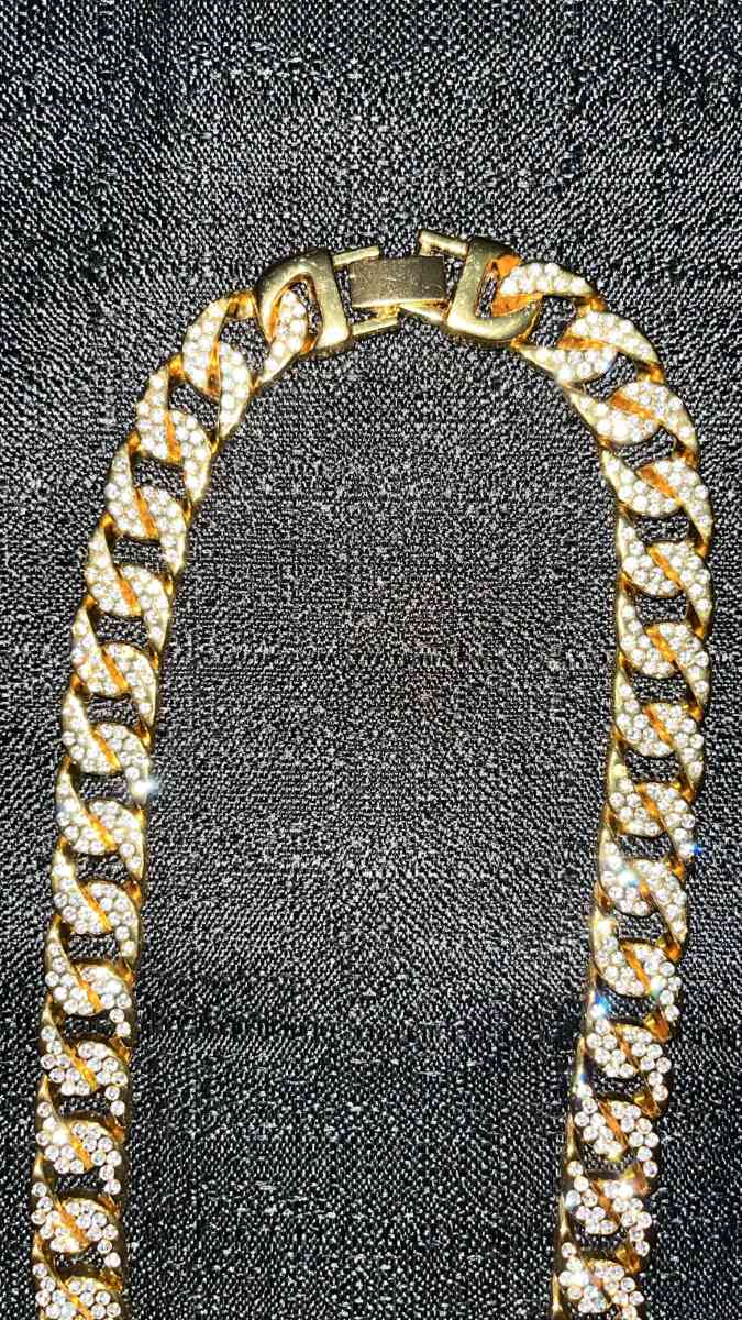 GOLD GHOST CHAIN - California City, California - FleaMarketBay