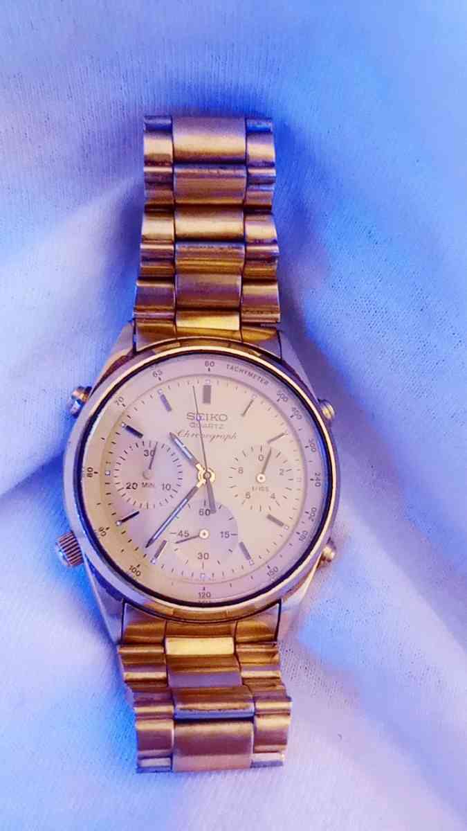 Seiko quartz chronograph watch - Flint, Michigan