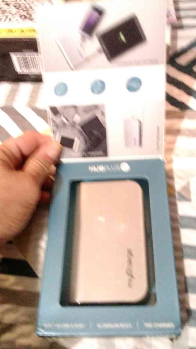 hubplus portable charger - Branson, Missouri - FleaMarketBay