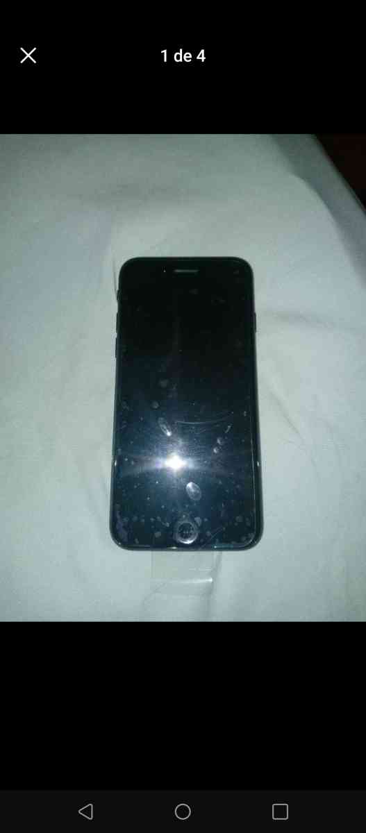 new iphone7 black color newest with own charged - Jackson Heights, New York