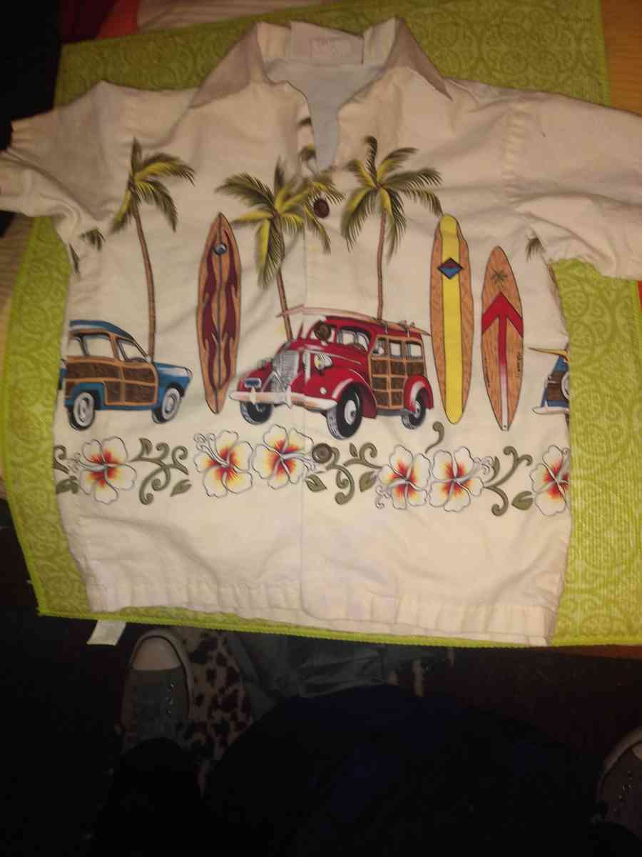 Hawaiian kids shirt - Mill Creek, Washington