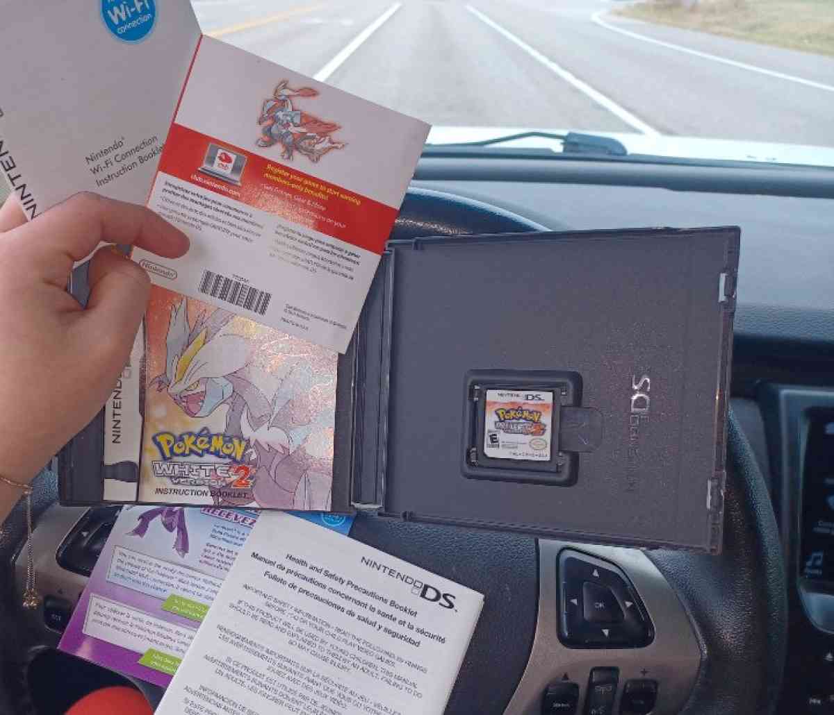 Pokmon white version 2 - Franklin, Missouri - FleaMarketBay