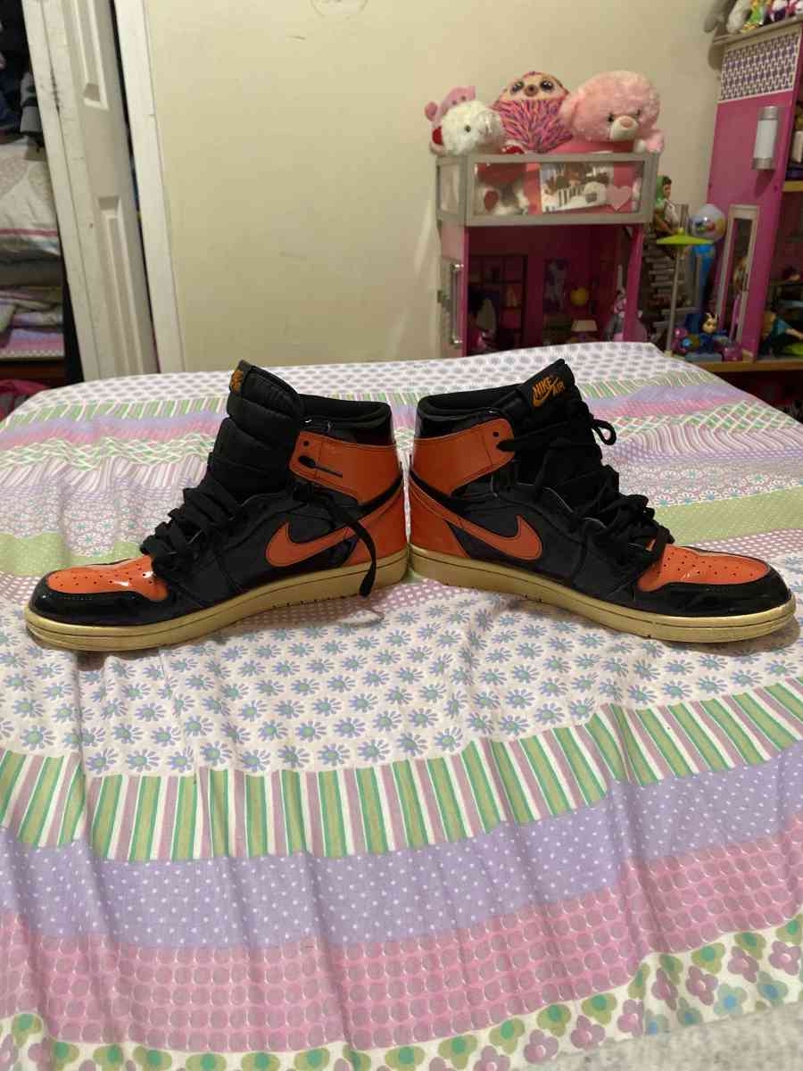 Jordan 1 high OG blackboard 3 0 - Jersey City, New Jersey - FleaMarketBay