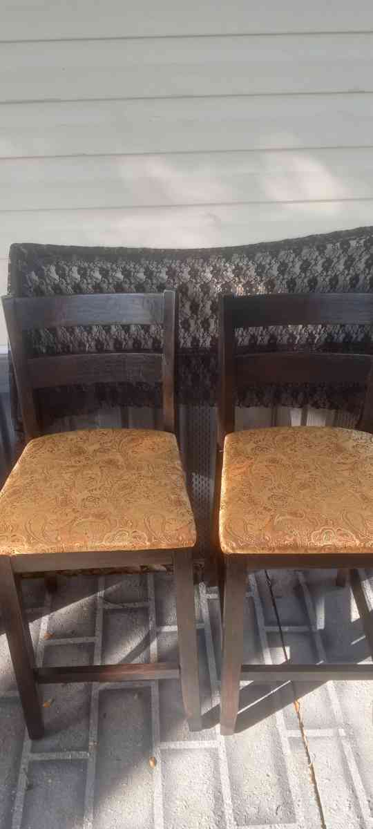 refurbished chairs - Avon Park, Florida - FleaMarketBay