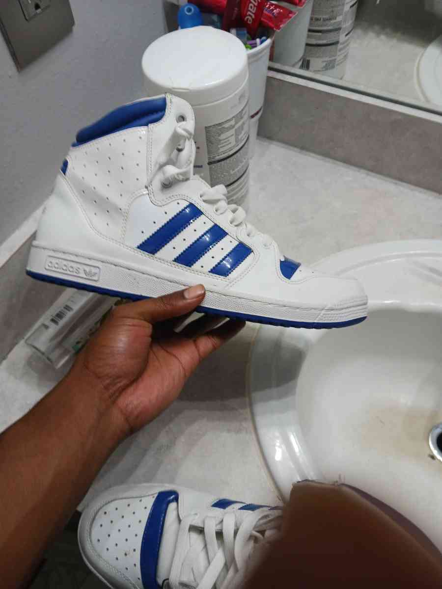 top ten Adidas 10 and a half - Roseville, Michigan - FleaMarketBay