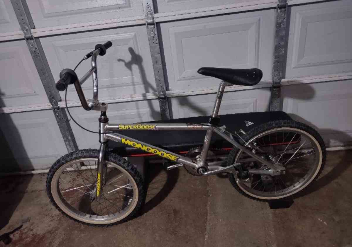1996 mongoose super goose racing bike