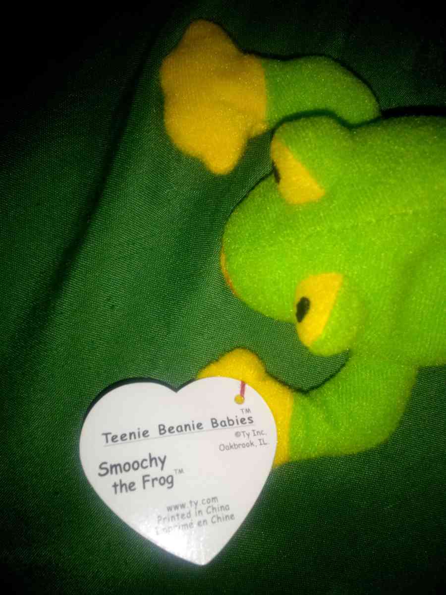 1993 Ty beanie babies smoochy mint selling collection off - New Port Richey, Florida - FleaMarketBay