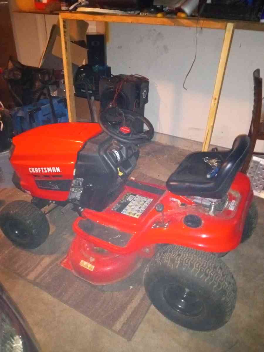 Riding Mower - Dallas, Texas - FleaMarketBay