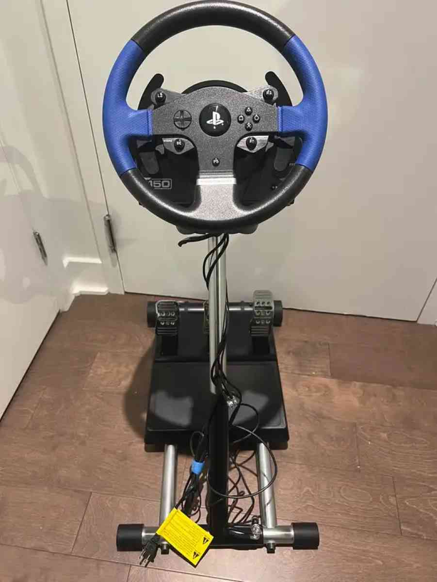 Thrustmaster T150 pro  wheel stand - Alicia, Arkansas - FleaMarketBay