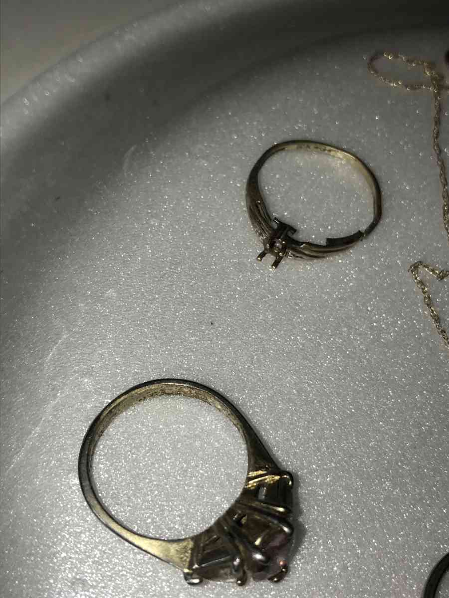 gold jewelry - Morgantown, West Virginia - FleaMarketBay