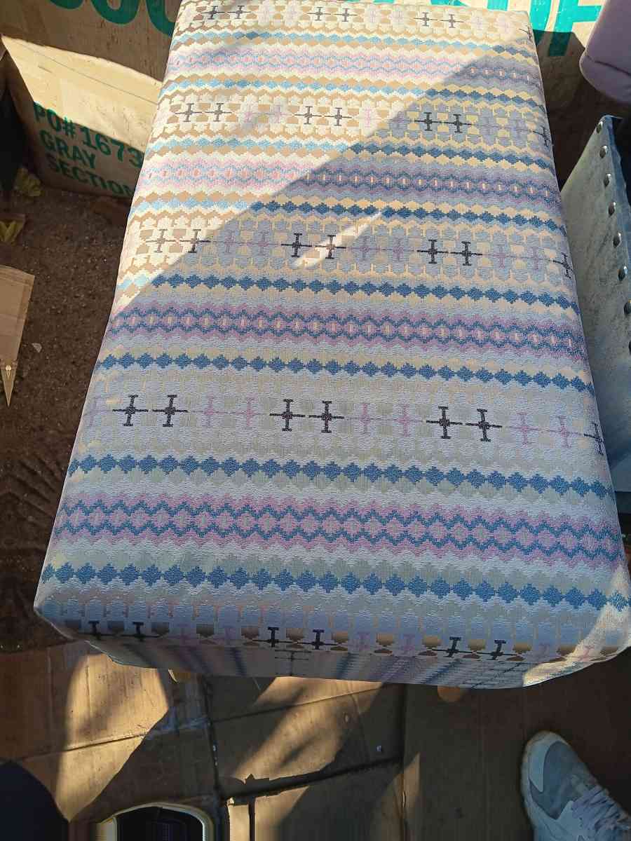 custom design furniture - Adelanto, California - FleaMarketBay