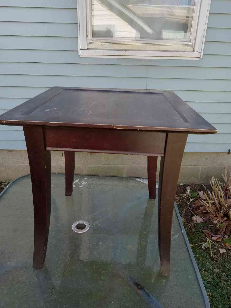 night stand - New Albany, Indiana - FleaMarketBay