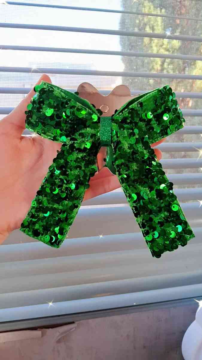Medium Bows - Yuma, Arizona