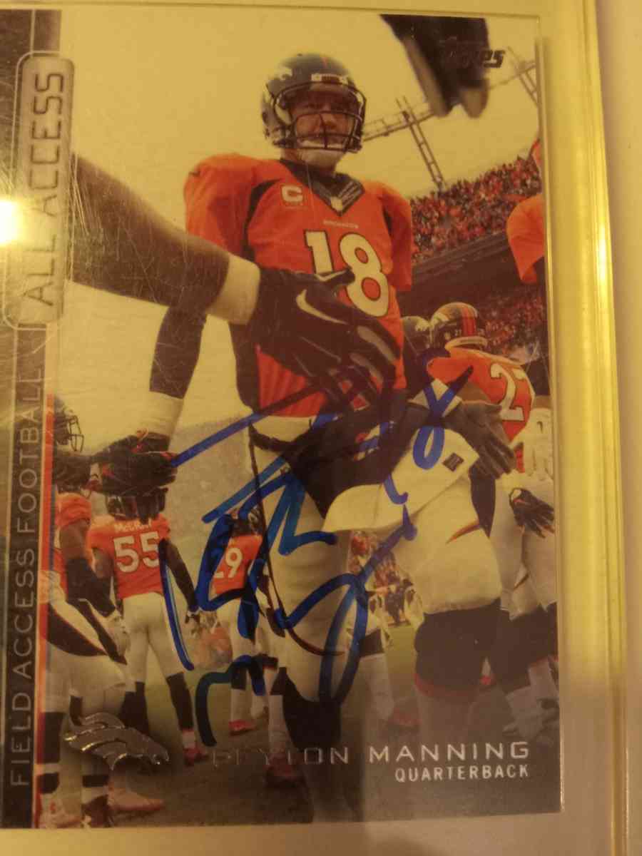 autographed Peyton manning Denver broncos card - New Albany, Indiana - FleaMarketBay