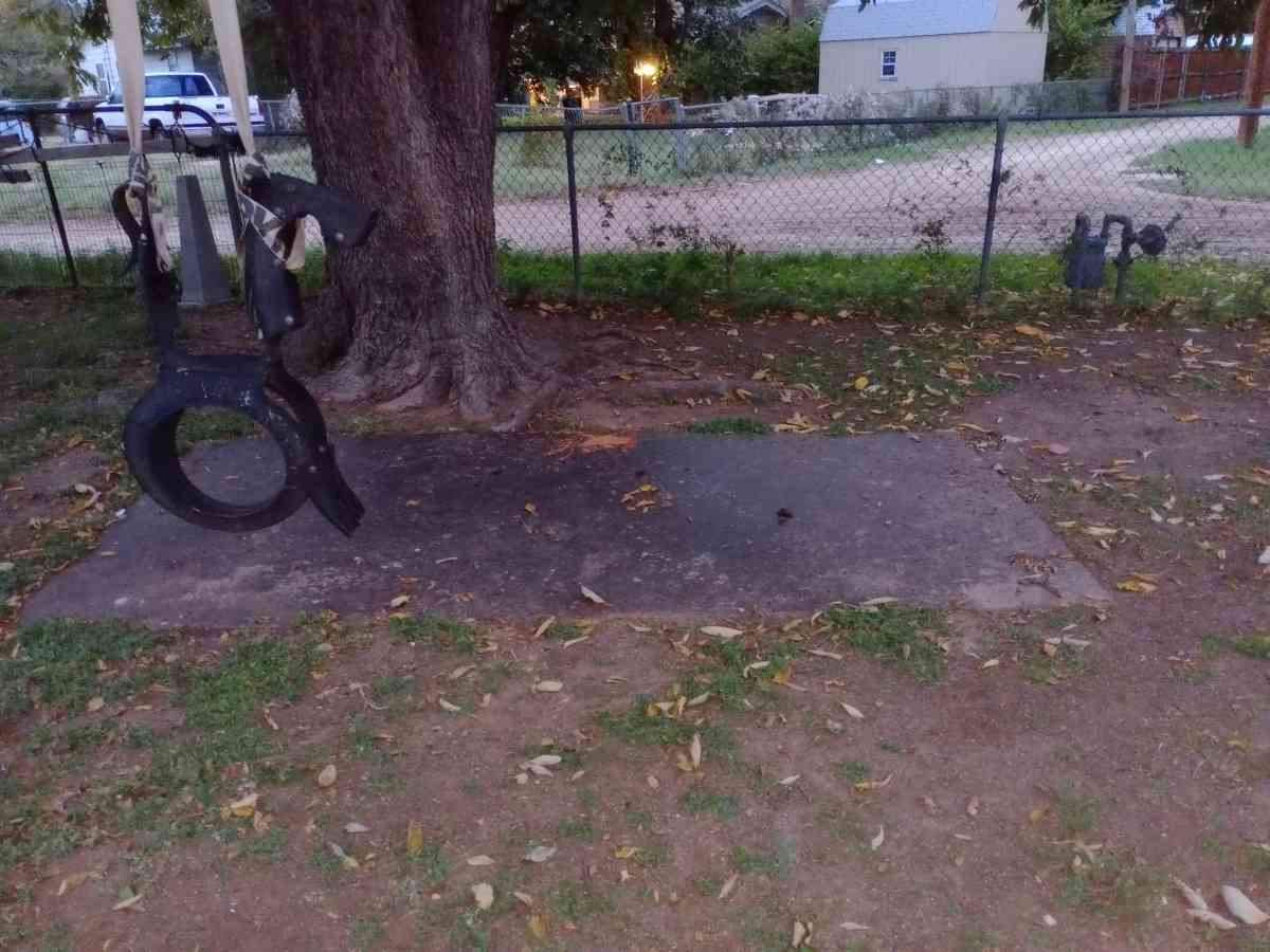 metal piece - Abilene, Texas - FleaMarketBay