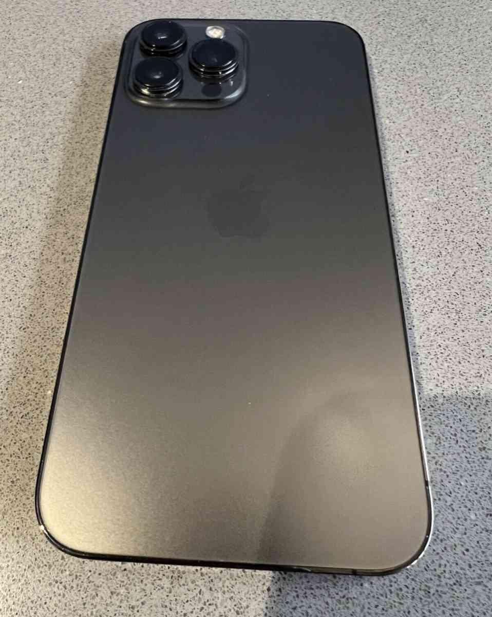 Apple iPhone 13 pro max 256 GB - Franklin, Ohio - FleaMarketBay